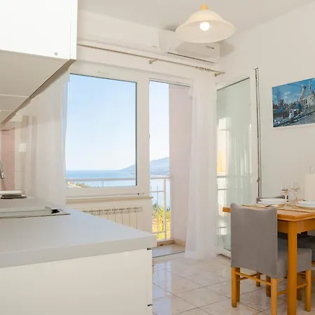 Comfort ,1bdr App With Sea View,ac,41 Apartman Rabac