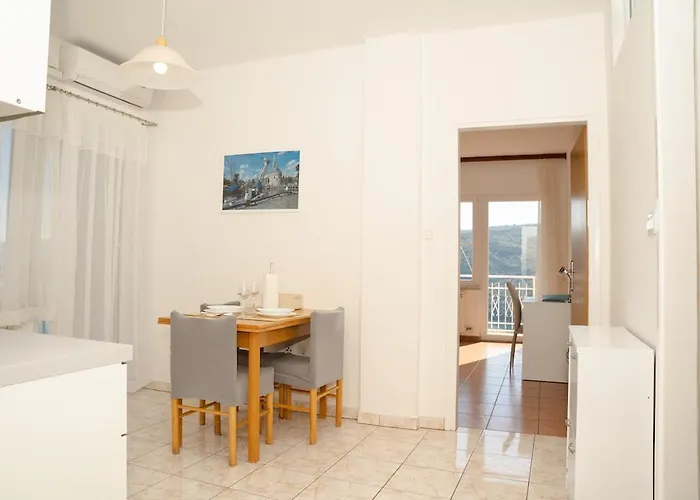 Comfort ,1bdr App With Sea View,ac,41 Appartement
