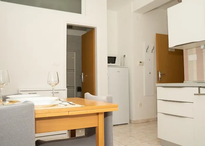 Comfort ,1bdr App With Sea View,ac,41 Rabac