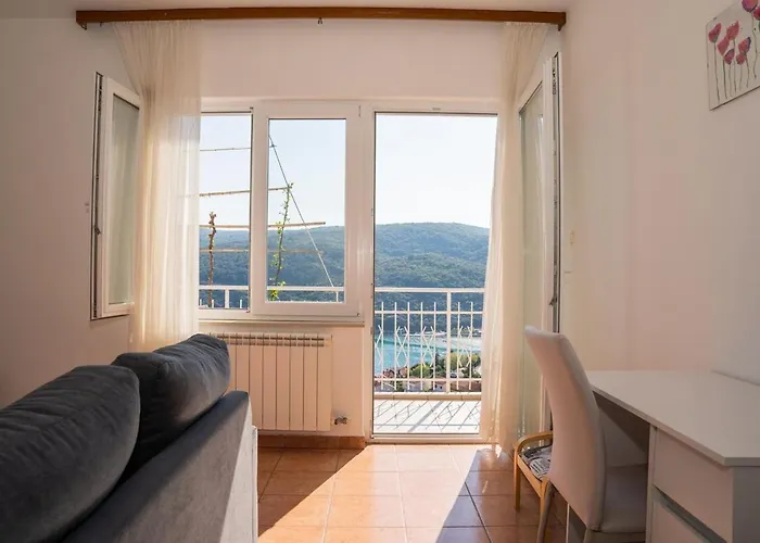Comfort ,1bdr App With Sea View,ac,41 Appartement Rabac