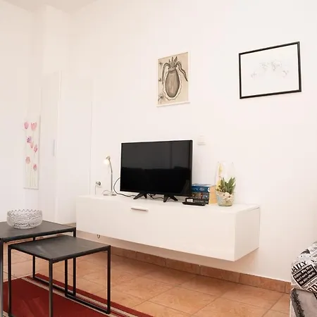 Apartment Comfort ,1bdr App With Sea View,ac,41 Rabac