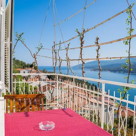 Apartment Comfort ,1bdr App With Sea View,ac,41 *